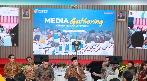 program Tiga Juta Rumah membutuhkan lahan seluas 26.000 hektare. Sementara itu, ia memiliki potensi cadangan tanah teantar mencapai 1,3 juta hektare.