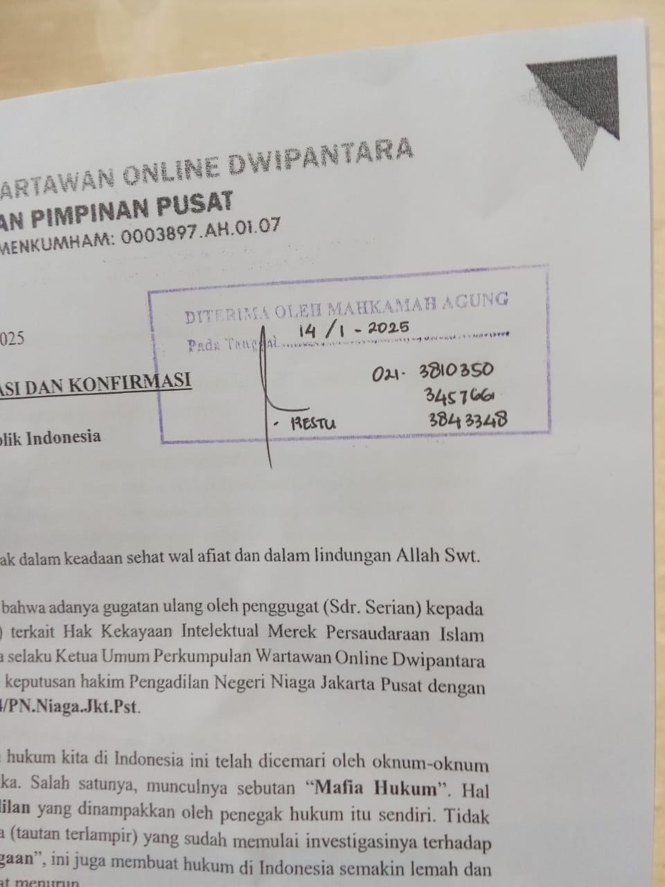 "Kita, kan, kumpulan wartawan, ya, jadi ikut andil dalam kontrol pemerintah, bukan penyerang. Tujuan kita meminta konfirmasi dan klarifikasi ini agar terhindar dari kesalahpahaman dalam pemberitaan wartawan anggota organisasi kami," ujar Feri.