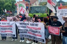 Salah satu perwakilan massa, menggarisbawahi pentingnya komitmen Prabowo untuk tidak memberikan rekomendasi bagi kader yang terlibat korupsi